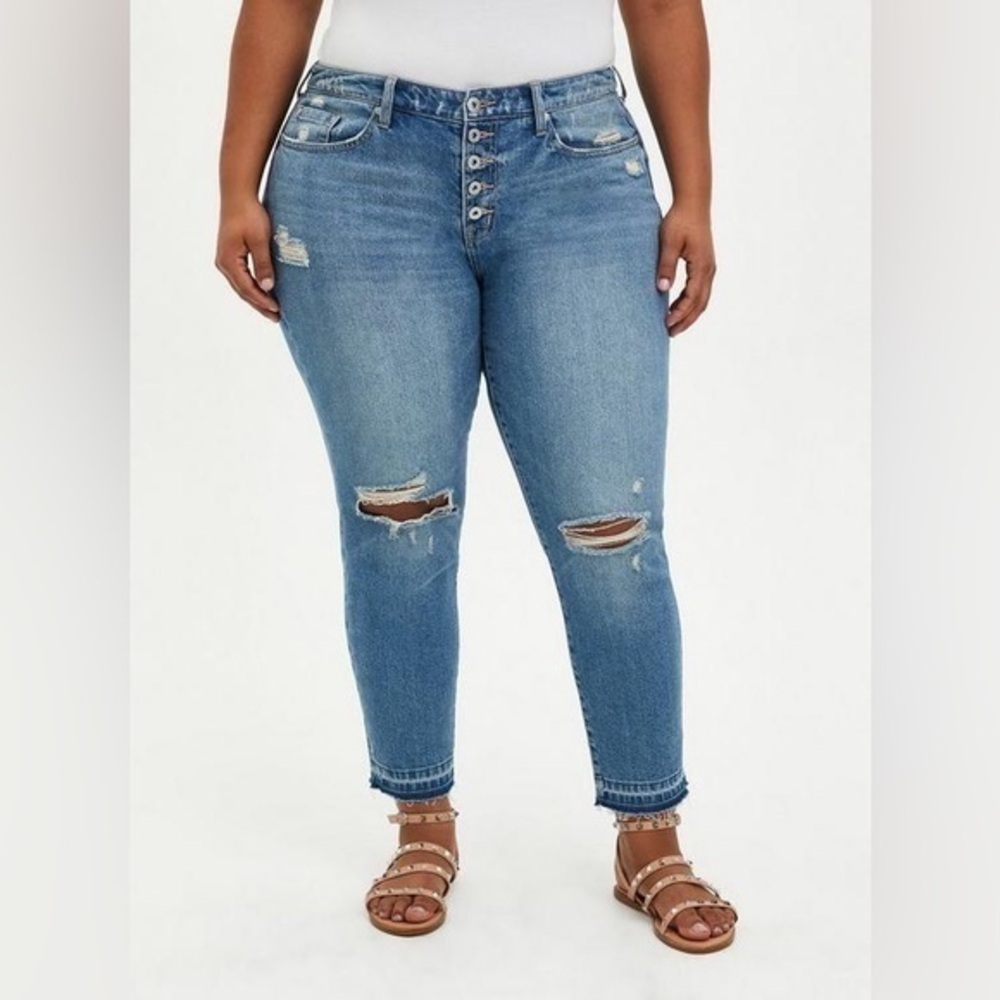 Torrid soft denim mom straight vintage distressed high rise button fly jeans 12R